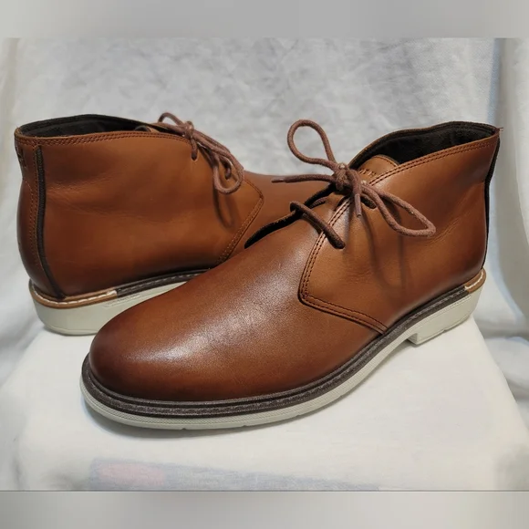 Cole Haan | Shoes | Cole Haan Go To Lace Chukka Woodbury  display picture 2